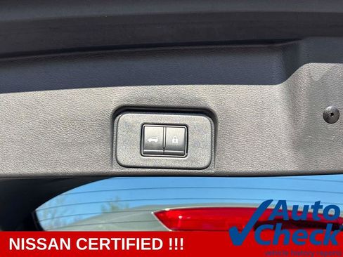 Certified 2023 Nissan Rogue SL w/ SL Premium Package AWD/4WD image 12