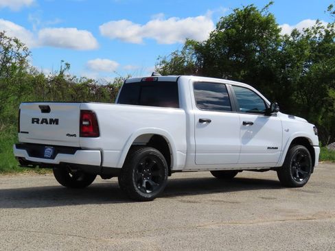 New 2026 RAM 1500 Big Horn AWD/4WD image 3