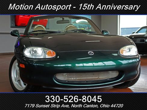 Used 1999 MAZDA MX-5 Miata RWD image 50