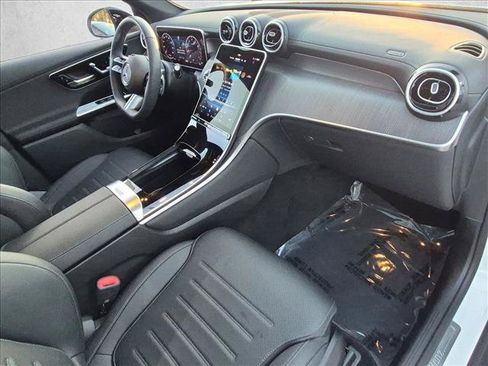 Used 2026 Mercedes-Benz GLC 300 4MATIC image 22