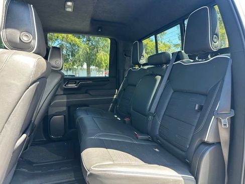 Used 2024 GMC Sierra 2500 AT4X AWD/4WD image 13