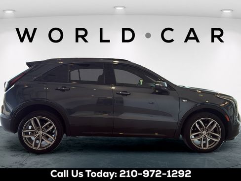 Used 2020 Cadillac XT4 Sport FWD image 4
