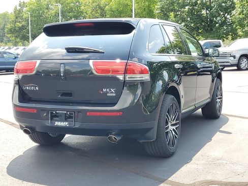 Used 2014 Lincoln MKX AWD w/ Equipment Group 102A image 3