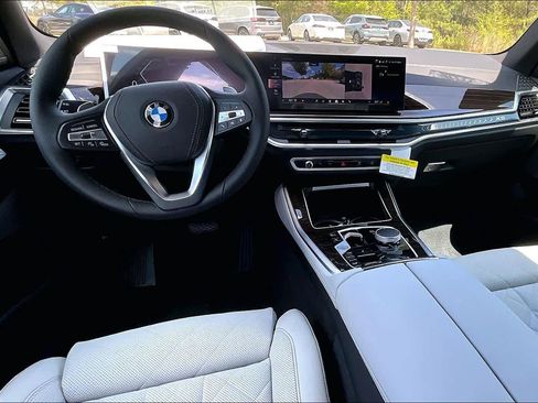 New 2026 BMW X5 xDrive40i AWD/4WD image 5