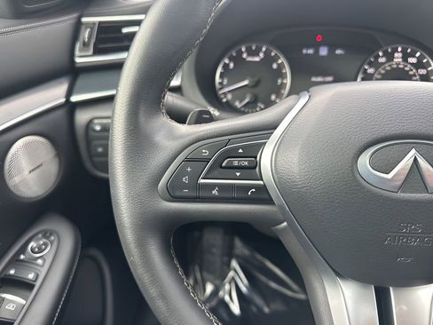 Used 2024 INFINITI QX50 Sport image 16