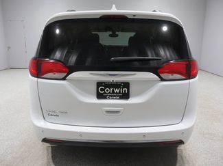 Used 2018 Chrysler Pacifica Touring-L Plus FWD video 3