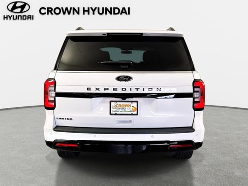 Used 2024 Ford Expedition Limited RWD image 7