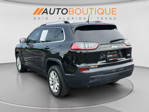 Used 2019 Jeep Cherokee Latitude w/ Popular Appearance Group FWD image 3