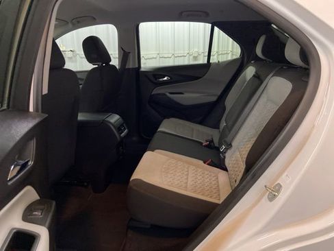 Used 2023 Chevrolet Equinox LT FWD image 20