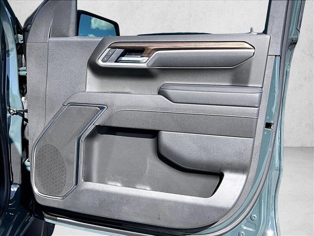 Used 2026 Chevrolet Silverado 1500 LT w/ Safety Package RWD image 19