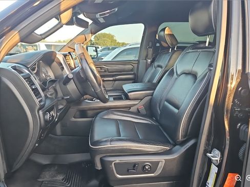 Used 2019 RAM 1500 Limited AWD/4WD image 8