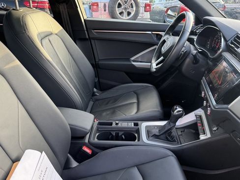 Used 2023 Audi Q3 2.0T Premium Plus w/ Premium Plus Package image 29