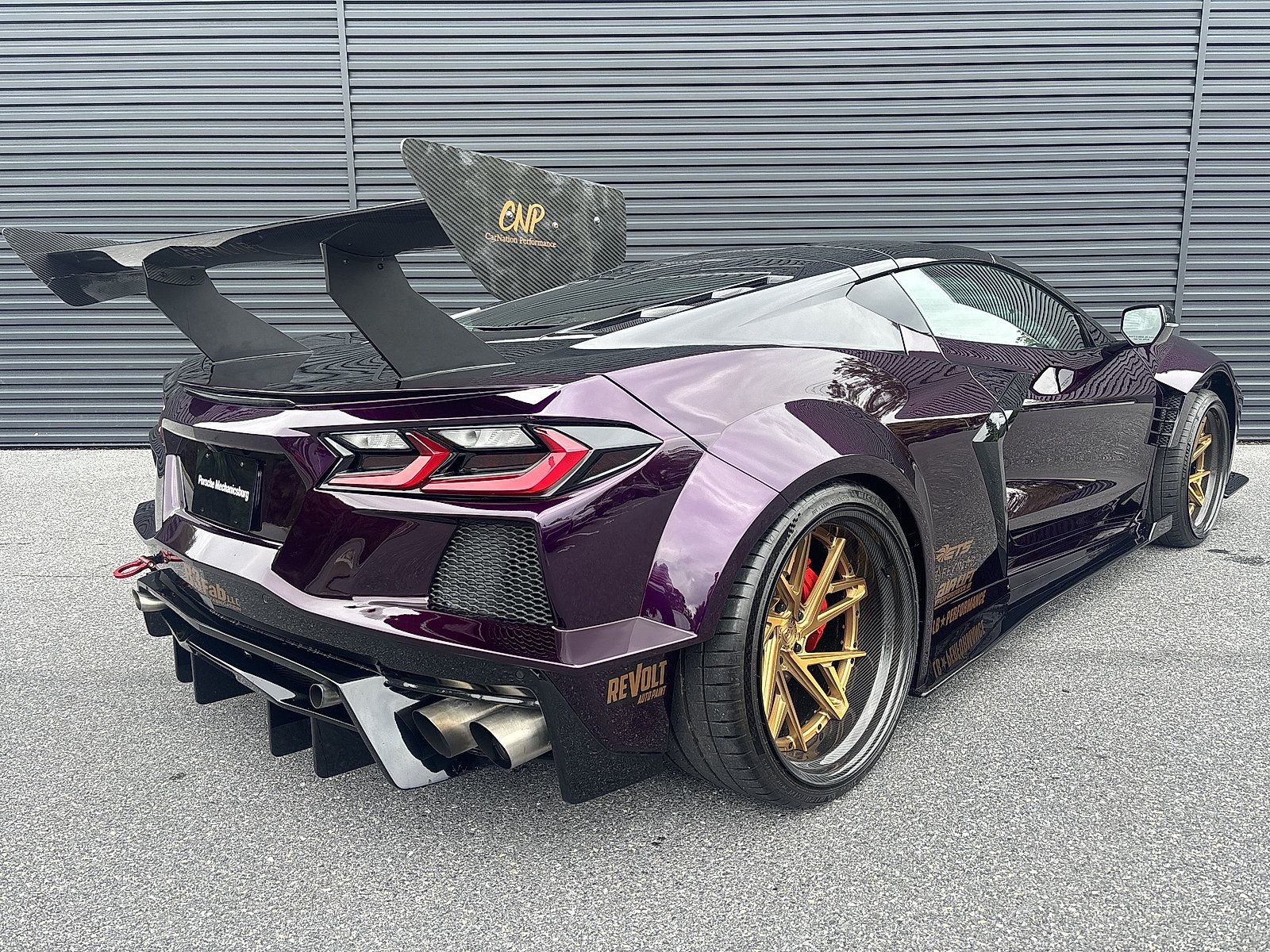 Used 2022 Chevrolet Corvette Stingray Coupe w/ 1LT RWD image 12