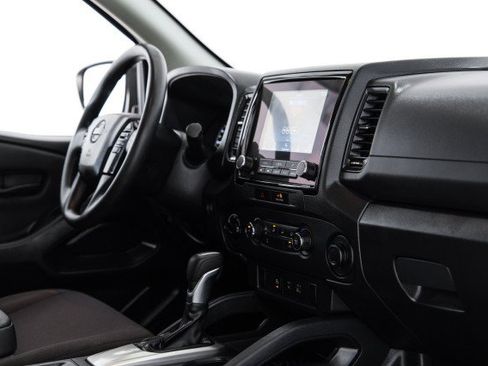 Used 2022 Nissan Frontier S w/ Technology Package AWD/4WD image 22