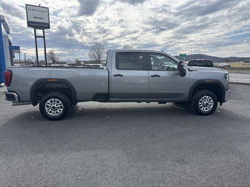 New 2026 GMC Sierra 2500 Pro w/ Convenience Package image 2