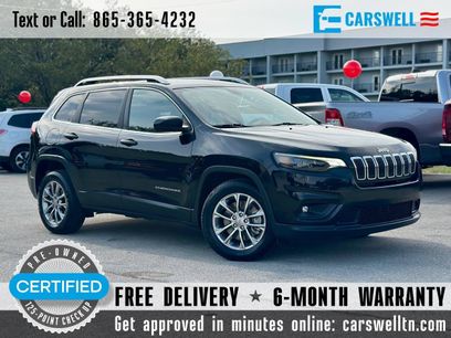Used 2019 Jeep Cherokee Latitude Plus w/ Comfort/Convenience Group