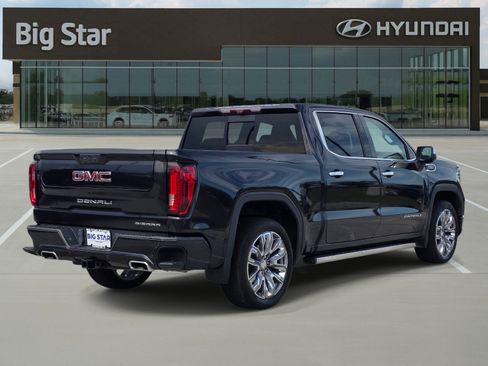 Used 2023 GMC Sierra 1500 Denali AWD/4WD image 4