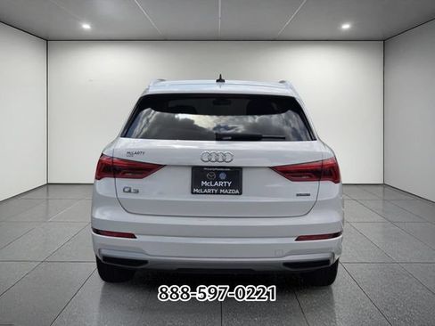 Used 2021 Audi Q3 2.0T Premium AWD/4WD image 4
