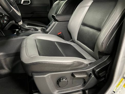 Used 2024 Ford Bronco Big Bend image 24