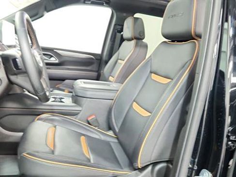 Used 2024 GMC Yukon AT4 w/ Technology Package image 11