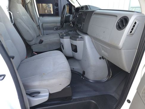 Used 2013 Ford E-350 and Econoline 350 Super Duty w/ PWR Locks & Windows Group image 19