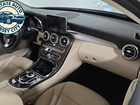 Used 2017 Mercedes-Benz C 300 4MATIC Sedan w/ Premium 1 Package image 33