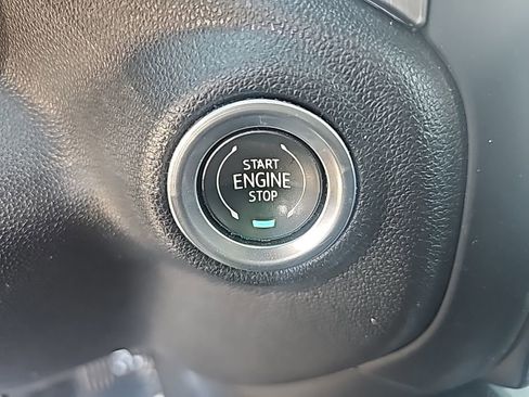 Used 2022 GMC Sierra 1500 Denali w/ Denali Premium Package AWD/4WD image 27