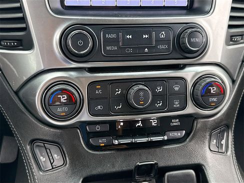 Used 2019 Chevrolet Tahoe LT image 16