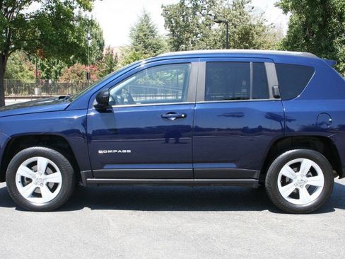 Used 2014 Jeep Compass Sport w/ Power Value Group AWD/4WD image 8