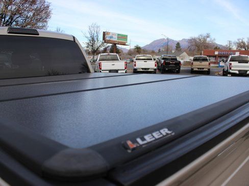 Used 2010 Ford F150 XLT image 12