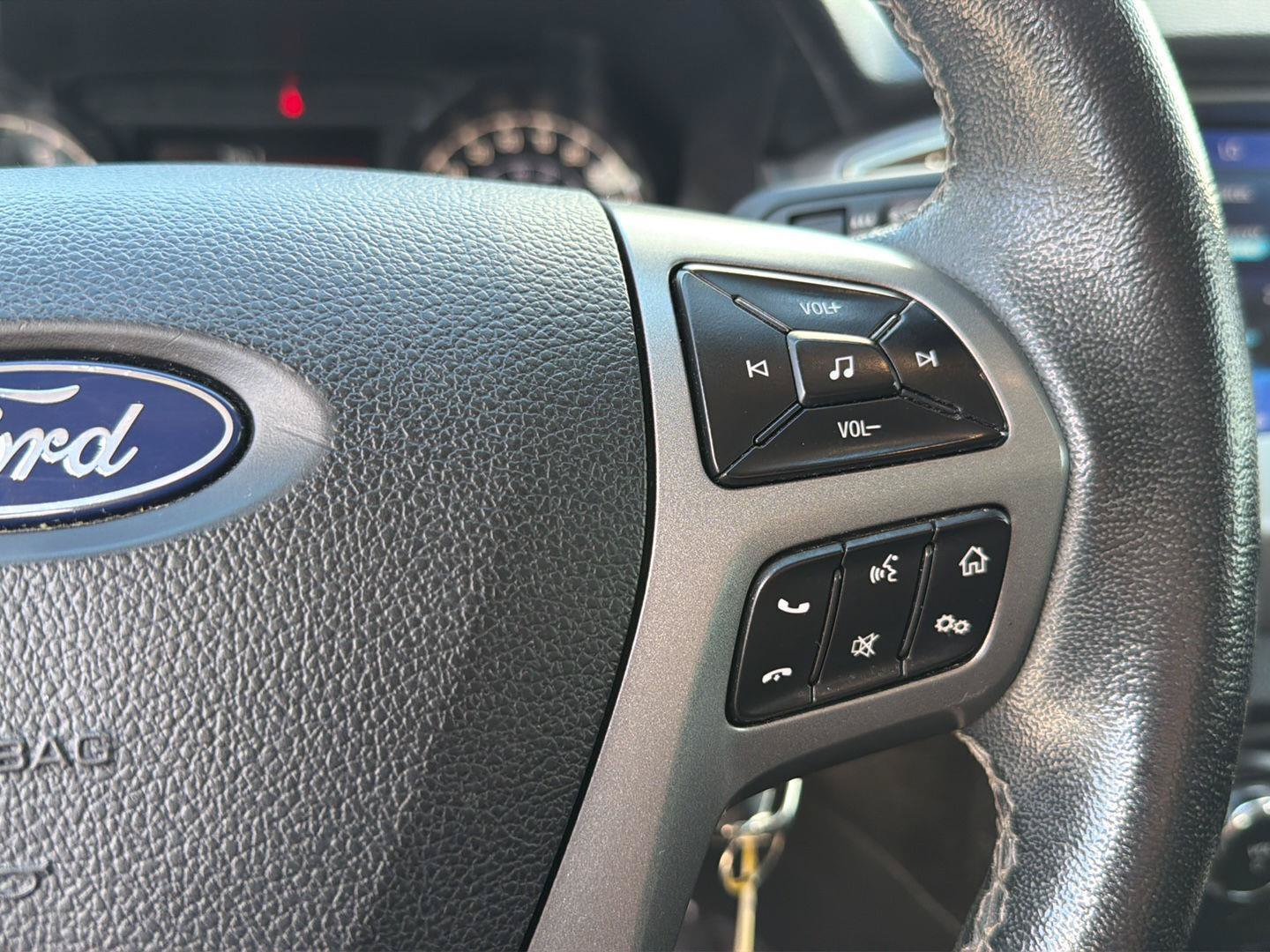 Used 2019 Ford Ranger XLT w/ Equipment Group 302A Luxury AWD/4WD image 22