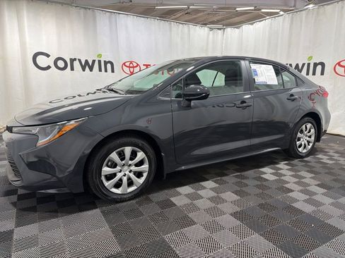 Used 2026 Toyota Corolla LE FWD image 4