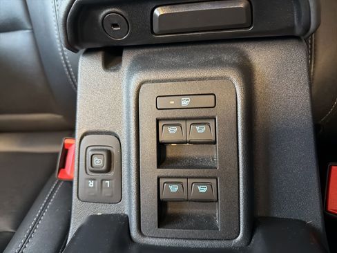 Used 2025 Ford Bronco Badlands AWD/4WD image 24