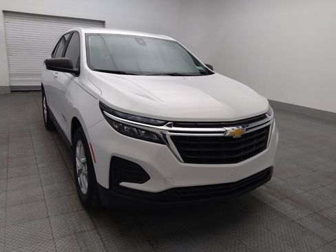Used 2022 Chevrolet Equinox LS image 14