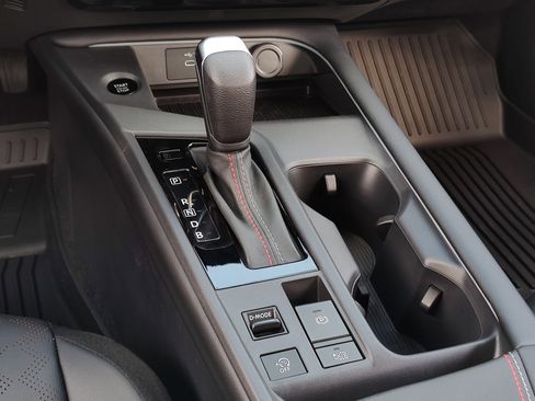 New 2026 Nissan Sentra SR image 10