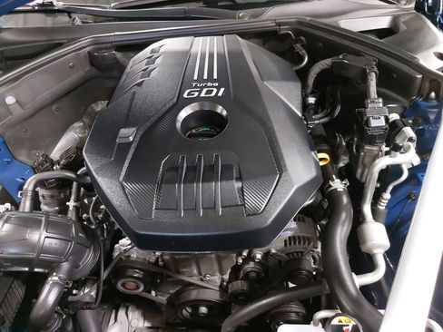 Used 2023 Genesis G70 2.0T w/ Sport Prestige Package image 31