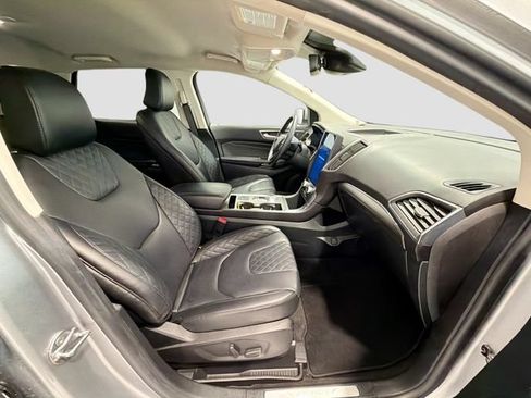 Used 2024 Ford Edge Titanium AWD/4WD image 23