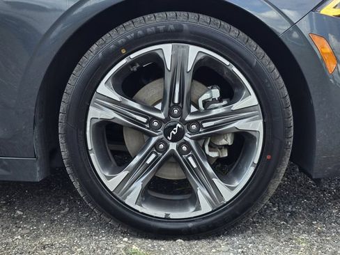 Used 2022 Kia K5 EX w/ EX Premium Package FWD image 12