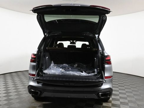 Used 2026 BMW X5 xDrive40i w/ M Sport Package image 37
