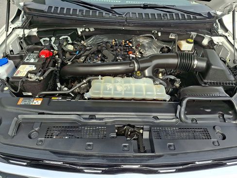 Used 2022 Ford Expedition Limited image 29