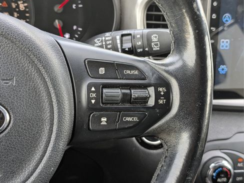 Used 2016 Kia Sorento SX w/ SXL Technology Package AWD/4WD image 29
