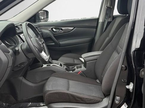 Used 2019 Nissan Rogue SV AWD/4WD image 13