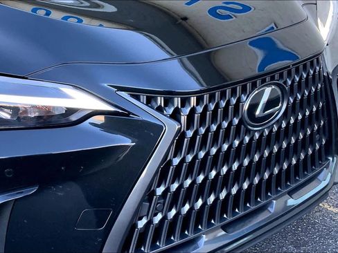 Used 2024 Lexus NX 250 FWD w/ Premium Package image 29