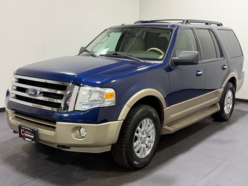 Used 2012 Ford Expedition XLT AWD/4WD image 1