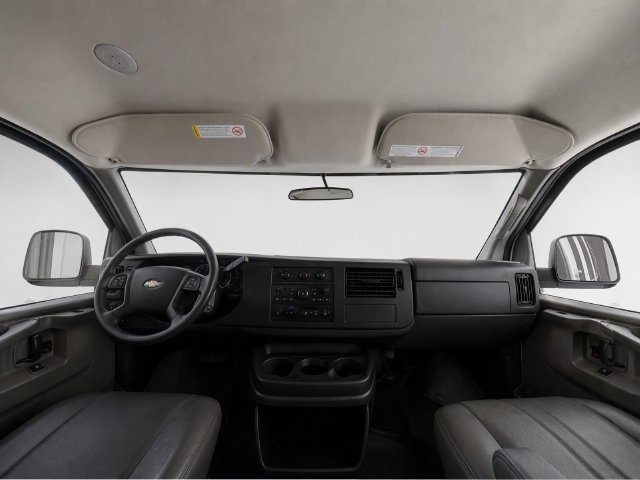 Used 2014 Chevrolet Express 2500 RWD image 11