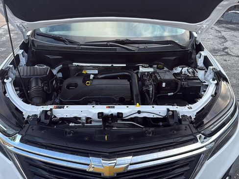 Used 2024 Chevrolet Equinox LT image 23