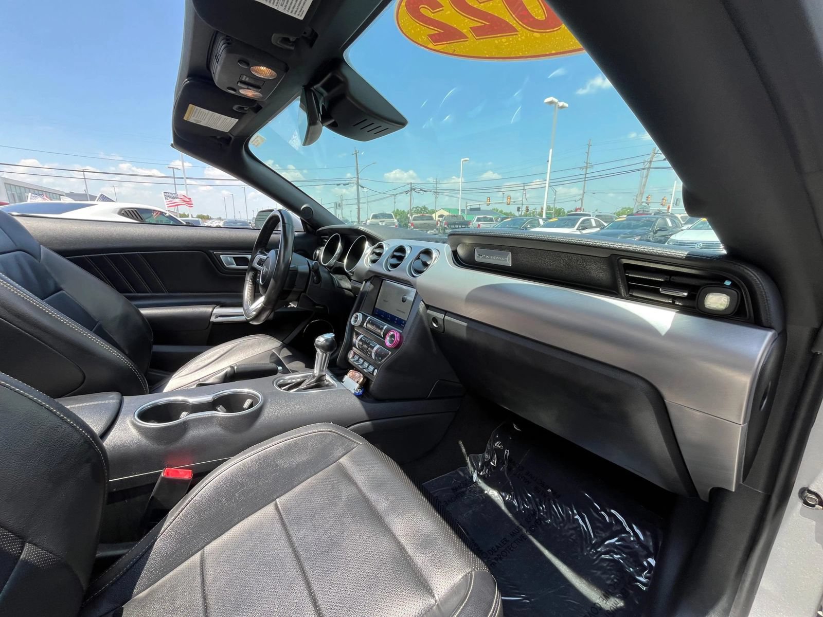 Used 2022 Ford Mustang Premium RWD image 33