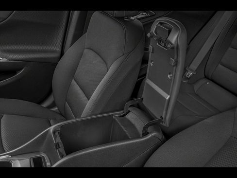 Used 2024 Chevrolet Malibu LT image 28