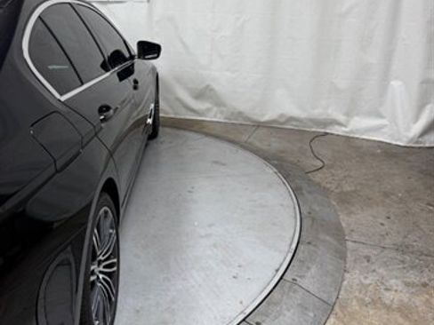 Used 2019 BMW 540i RWD image 11