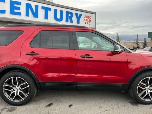 Used 2018 Ford Explorer Sport w/ Equipment Group 401A image 20